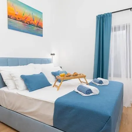 Theo Villa - Your Private Pool Oasis In Durres