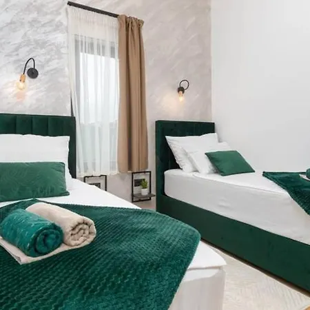 Theo Villa - Your Private Pool Oasis In Durres Appartement Durrës